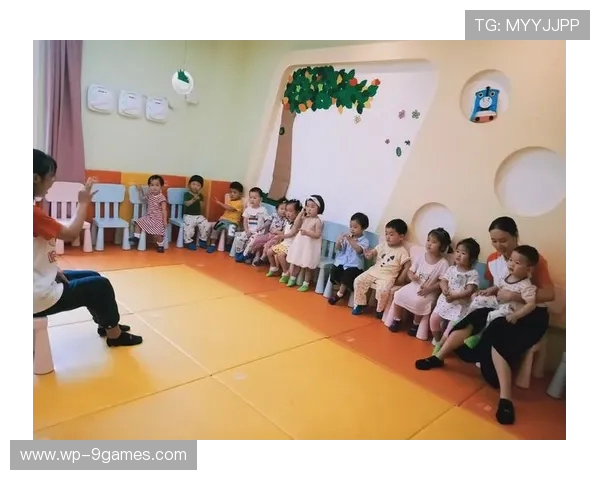 五只猴子荡秋千手指游戏前奏的趣味与挑战:探索指尖上的智慧与互动 五只猴子荡秋千手指游戏前奏的趣味与挑战:探索指尖上的智慧与互动